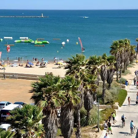 Oasis Apartment, Da Rocha 아파트