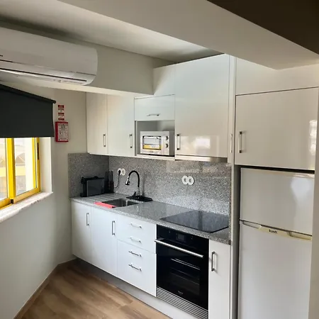 Oasis Apartment, Da Rocha 포티마오